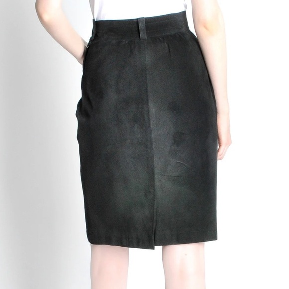 Vintage 1970s Saint Laurent YSL Grey Suede Skirt Size 25 - Picture 3 of 10